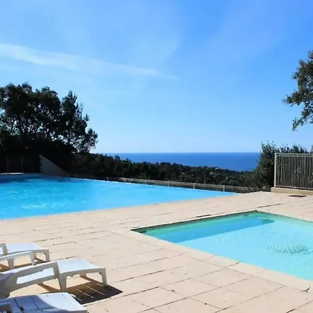 Daire Air-conditioned With Pool And Sea View Roquebrune-sur Argens