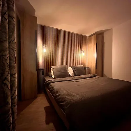 Апартаменты Air-conditioned With Pool And Sea View